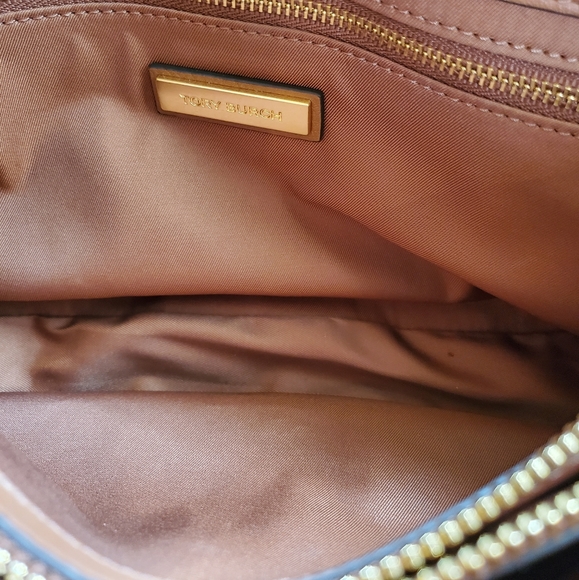 Tory Burch CHELSEA GOLD CHAIN SHOULDER BAG - Picture 4 of 8